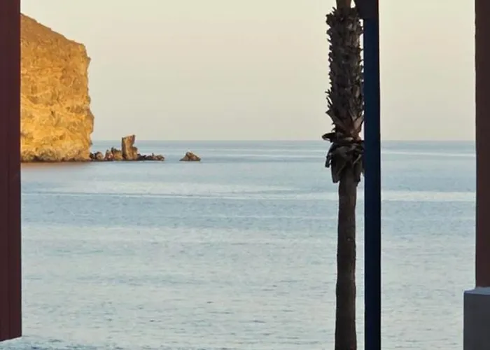 La Casa De La Esquina *