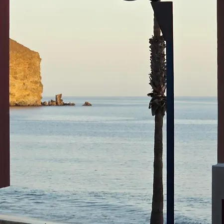 La Casa De La Esquina *